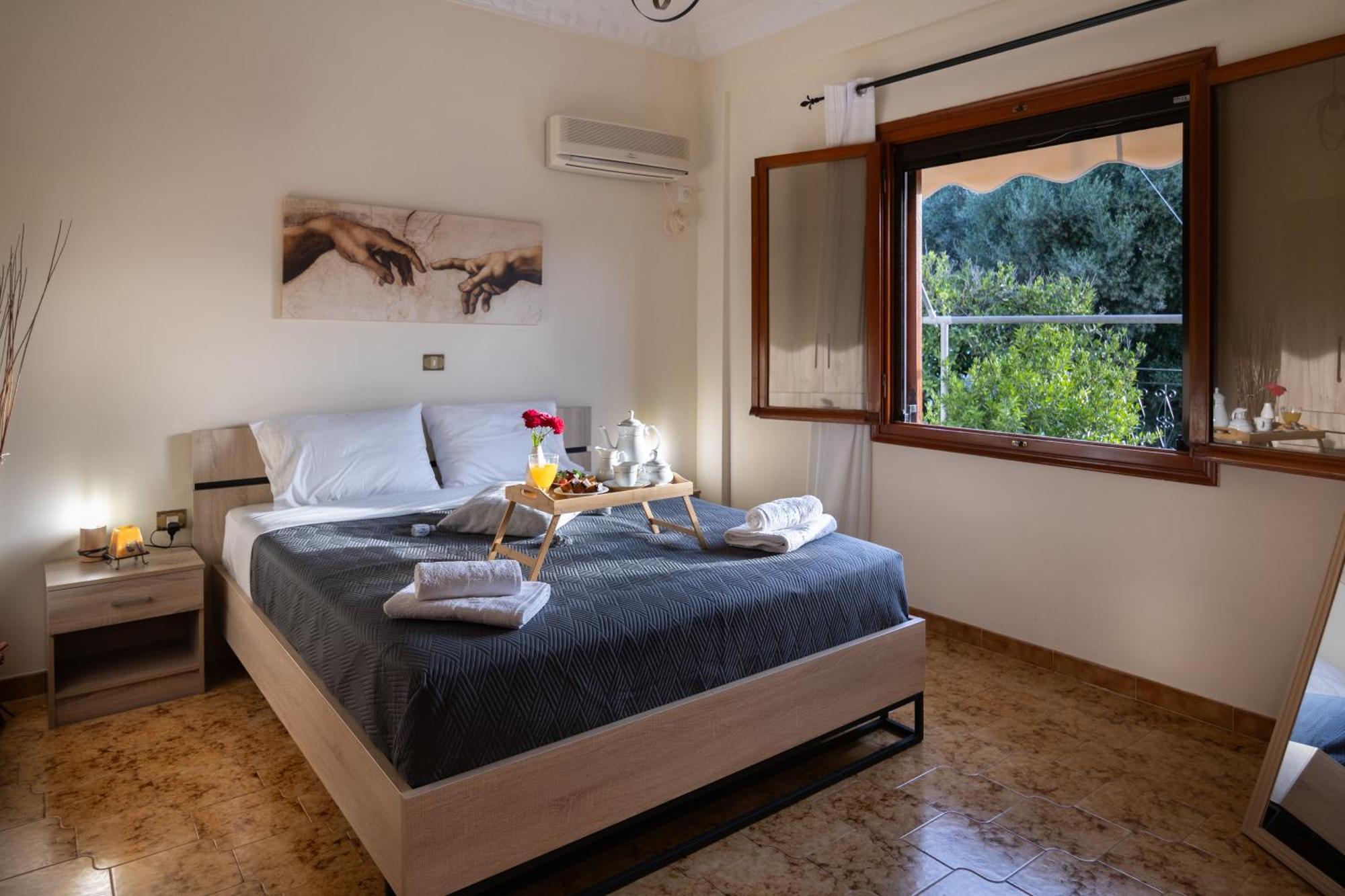 Luxury Escape *
